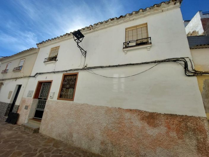 Image No.32-3 Bed Townhouse for sale