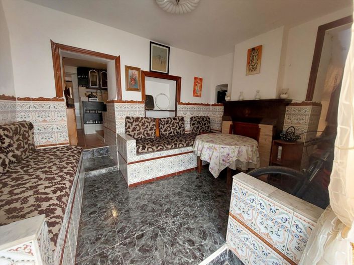 Image No.5-3 Bed Townhouse for sale