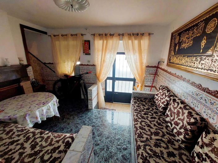 Image No.6-3 Bed Townhouse for sale