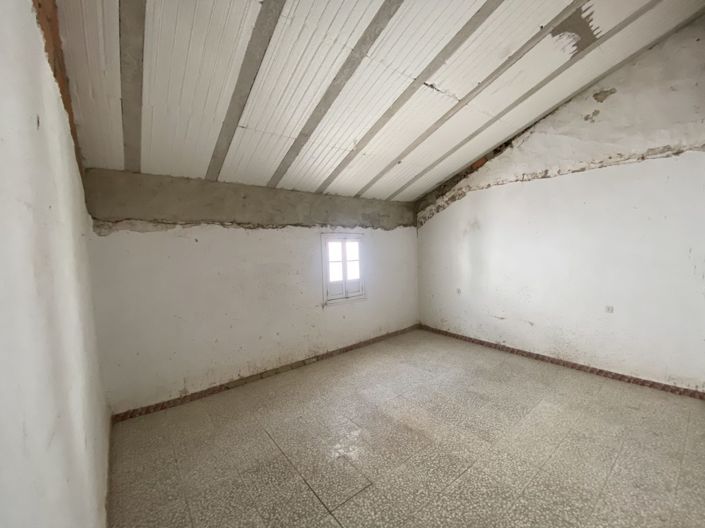 Image No.9-3 Bed Townhouse for sale