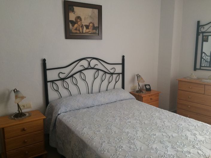 Image No.10-3 Bed Townhouse for sale