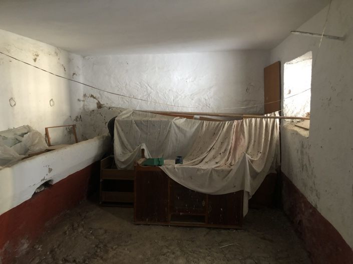 Image No.25-4 Bed Townhouse for sale