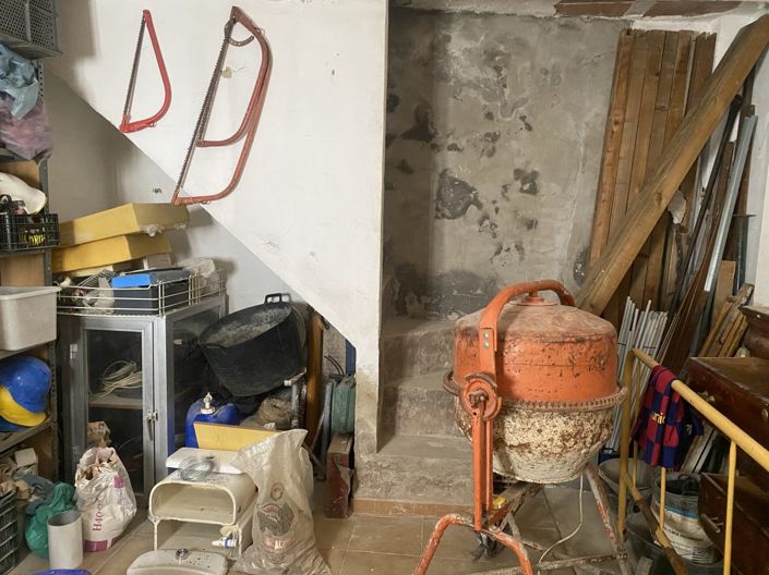 Image No.6-2 Bed Townhouse for sale