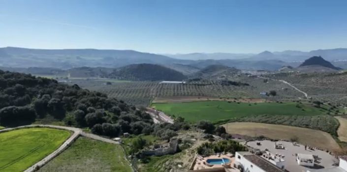 Image No.2-Maison de campagne de 10 chambres à vendre à Pruna