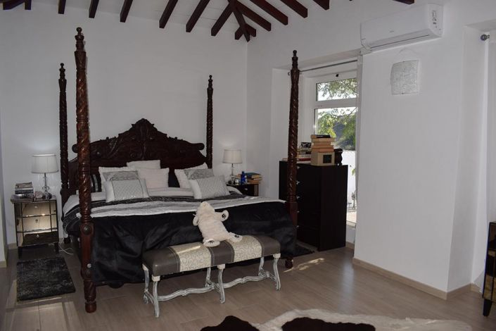 Image No.28-Maison de campagne de 10 chambres à vendre à Pruna