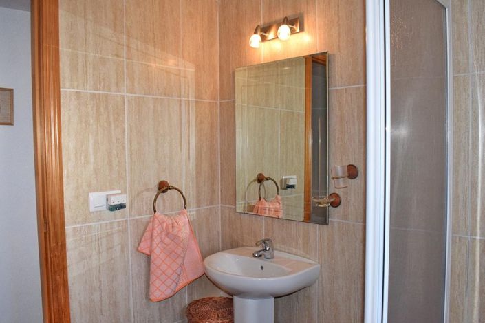 Image No.40-Maison de campagne de 10 chambres à vendre à Pruna