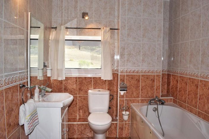 Image No.54-Maison de campagne de 10 chambres à vendre à Pruna