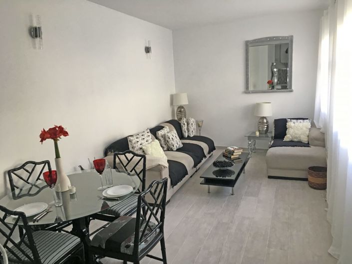 Image No.3-2 Bed Townhouse for sale