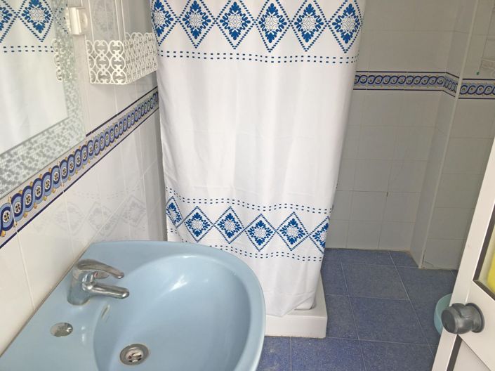 Image No.10-4 Bed House for sale