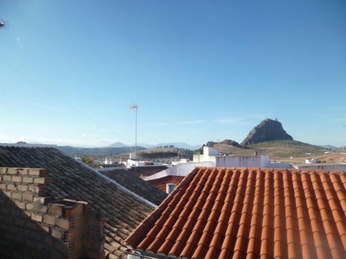 Image No.3-2 Bed Land for sale