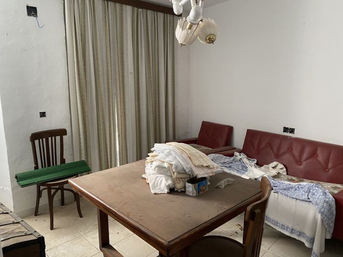 Image No.24-3 Bed Townhouse for sale