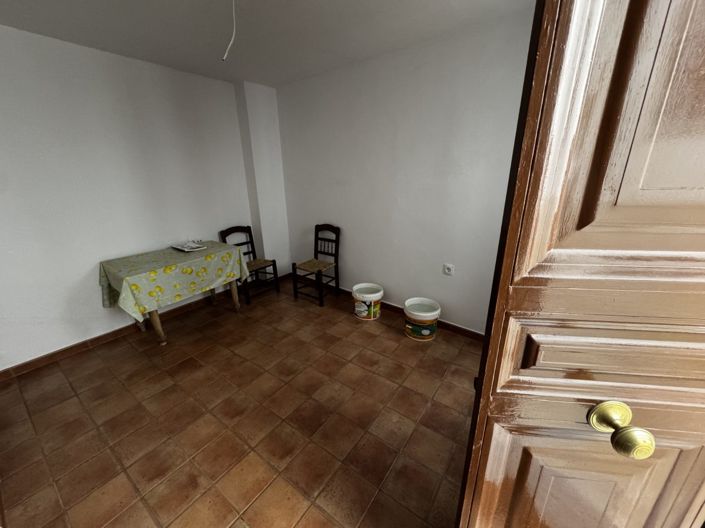 Image No.9-Townhouse for sale