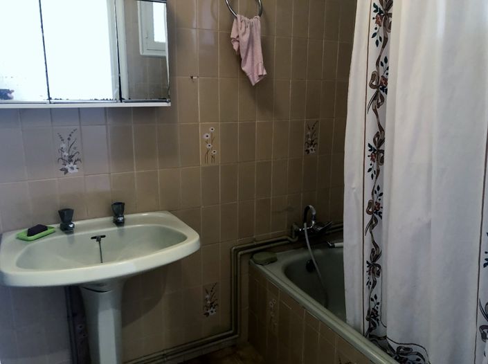 Image No.11-4 Bed Property for sale