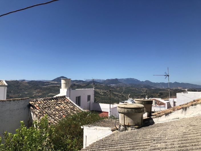 Image No.5-4 Bed Property for sale