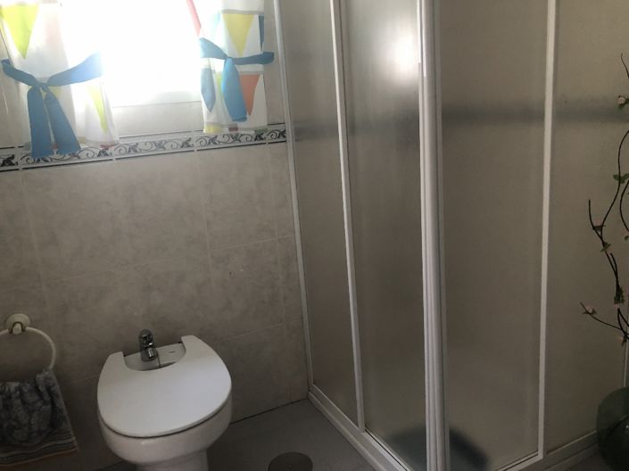 Image No.2-4 Bed Townhouse for sale