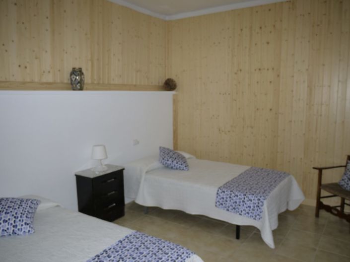 Image No.13-3 Bed Townhouse for sale