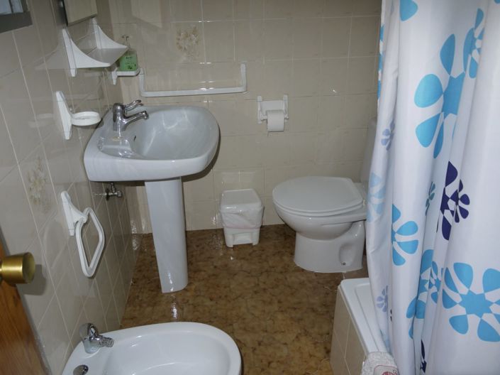 Image No.6-3 Bed Townhouse for sale