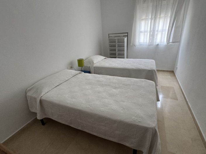 Image No.6-4 Bed Apartment for sale