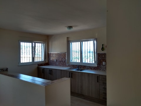 Image No.15-6 Bed Property for sale