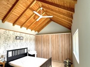 Image No.26-6 Bed Property for sale