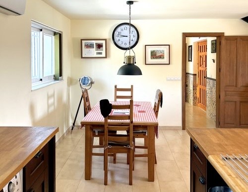 Image No.29-6 Bed Property for sale