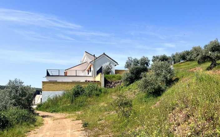 Image No.33-6 Bed Property for sale