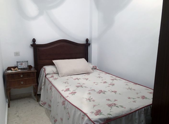 Image No.15-3 Bed Townhouse for sale