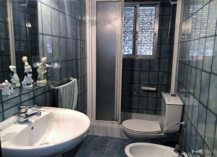 Image No.19-3 Bed Townhouse for sale