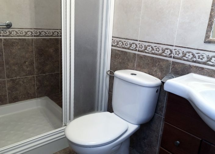 Image No.6-3 Bed Townhouse for sale