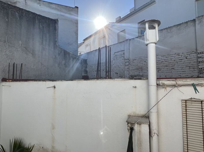 Image No.5-3 Bed Townhouse for sale