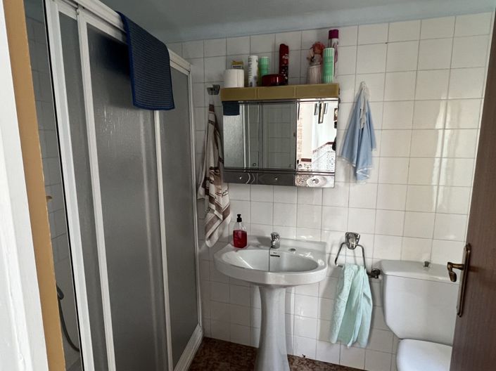 Image No.6-3 Bed Townhouse for sale