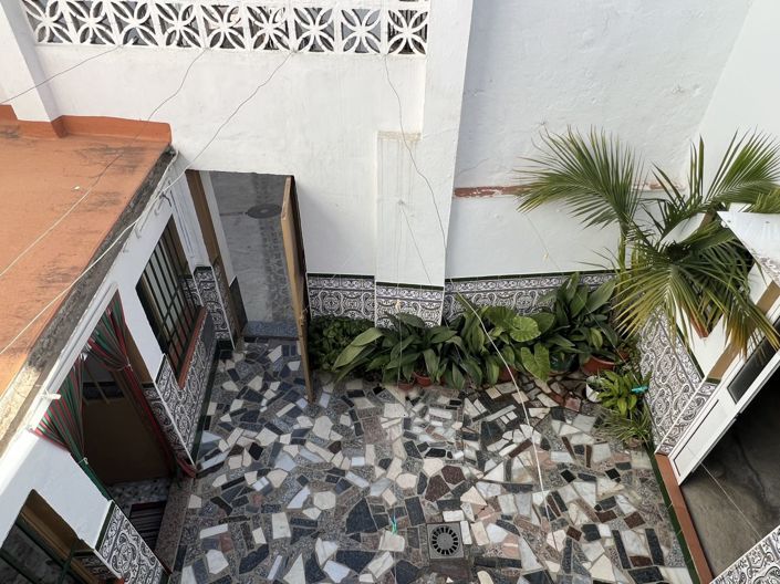 Image No.8-3 Bed Townhouse for sale