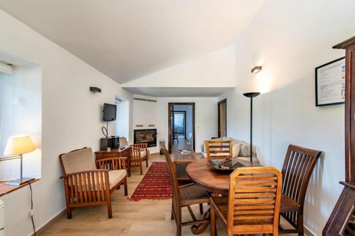 Image No.1-Propriété de 12 chambres à vendre à Sevilla