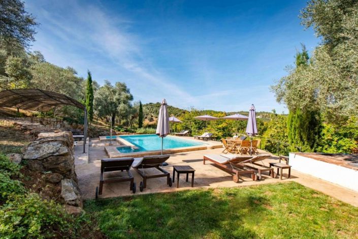 Image No.9-12 Bed Property for sale