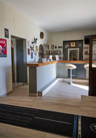 Image No.35-13 Bed Country House for sale