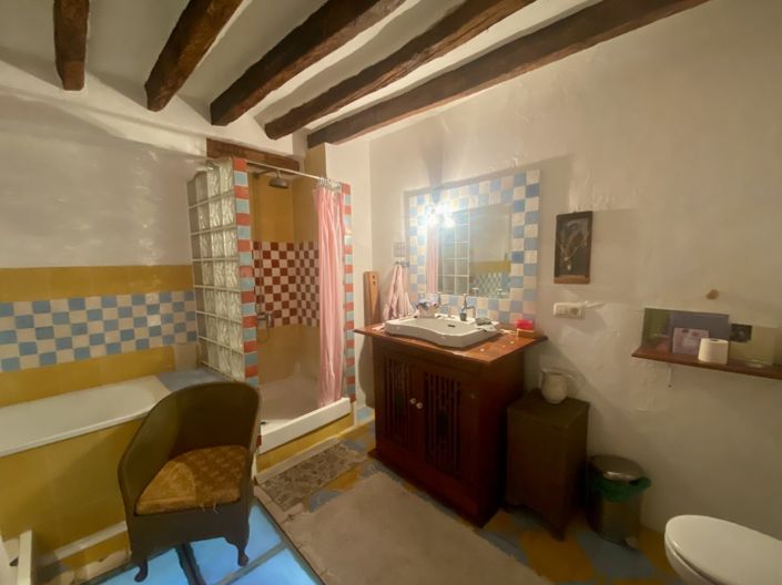 Image No.23-3 Bed Townhouse for sale