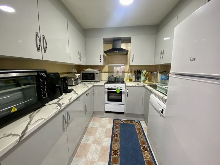 Image No.4-3 Bed Property for sale