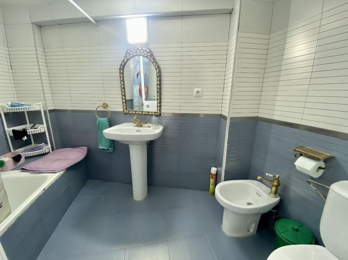 Image No.18-3 Bed Property for sale