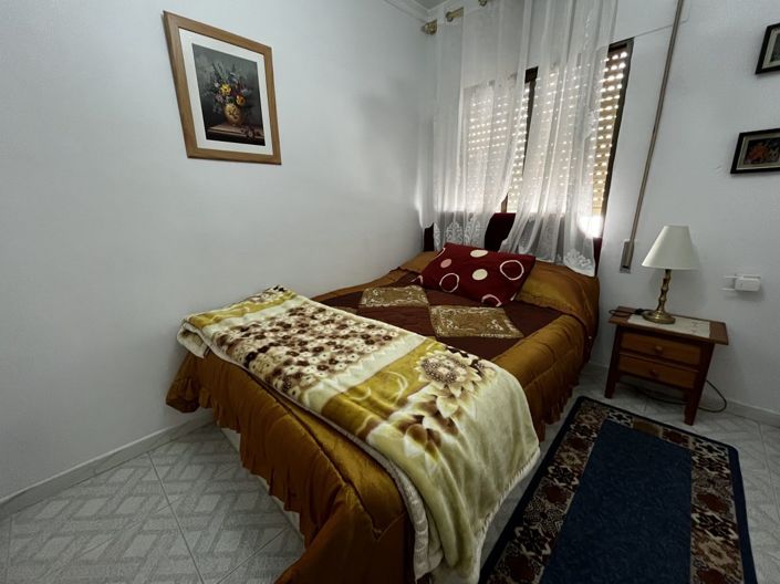 Image No.34-3 Bed Property for sale