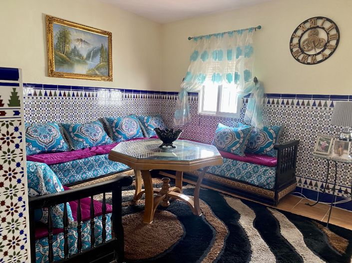 Image No.28-3 Bed Property for sale