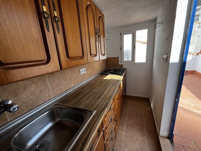 Image No.43-3 Bed Property for sale