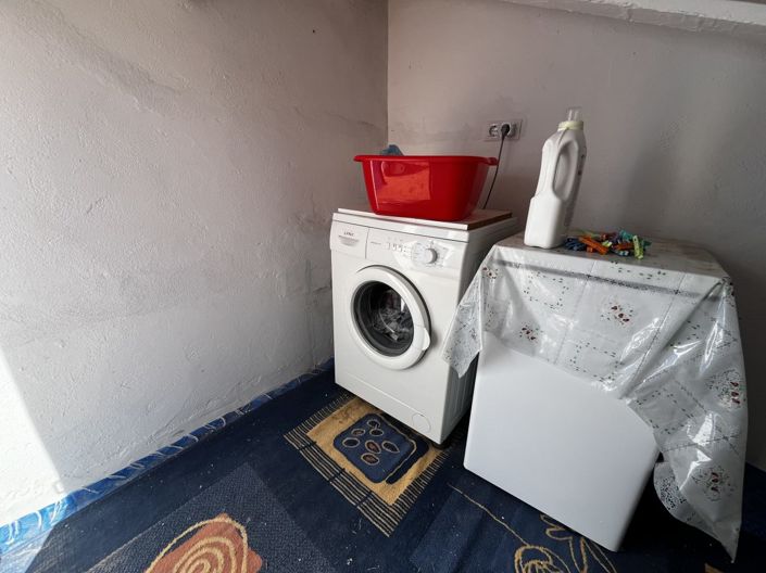 Image No.44-3 Bed Property for sale