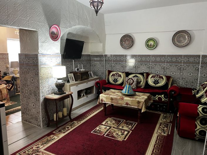Image No.7-3 Bed Property for sale
