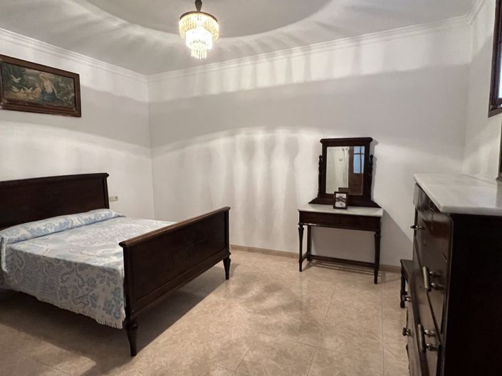 Image No.9-Maison de ville de 5 chambres à vendre à Olvera