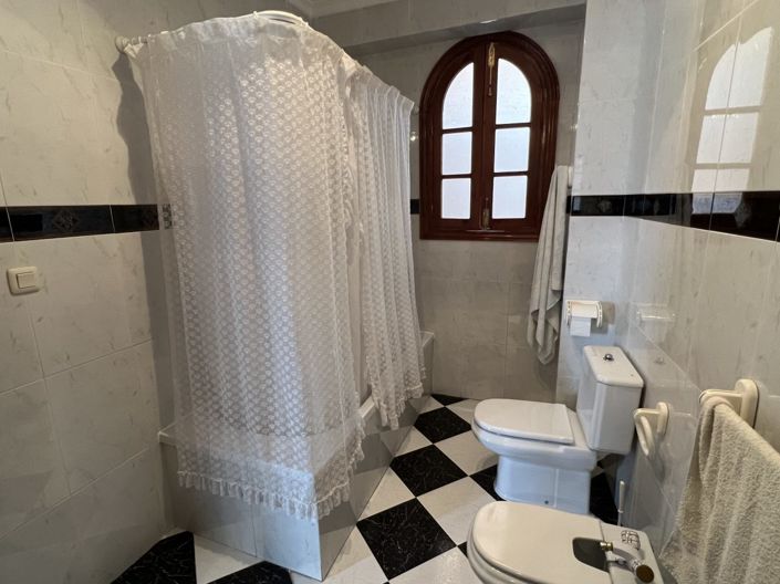 Image No.10-Maison de ville de 5 chambres à vendre à Olvera