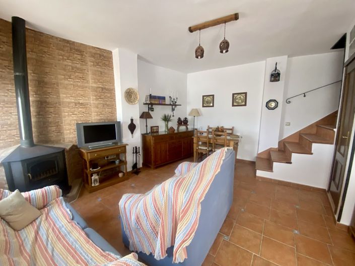 Image No.5-Propriété de 3 chambres à vendre à Torre-Alháquime