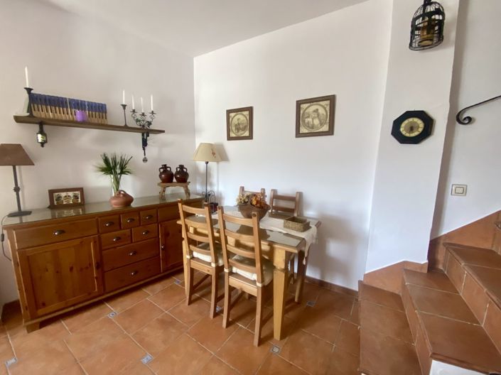 Image No.8-Propriété de 3 chambres à vendre à Torre-Alháquime