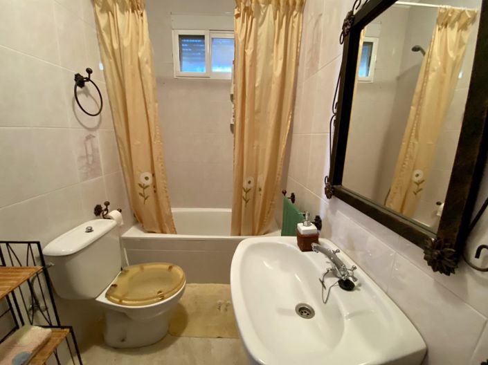 Image No.22-Propriété de 3 chambres à vendre à Torre-Alháquime