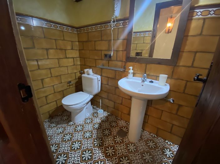 Image No.4-Propriété de 7 chambres à vendre à Zahara de La Sierra