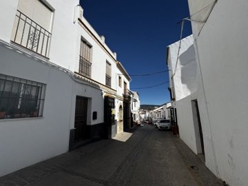 1 - Olvera, Townhouse